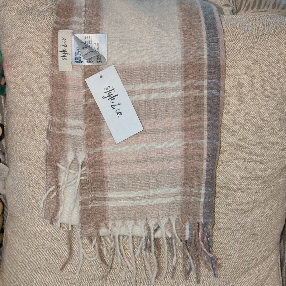 Style & Co. Beige & Cream Plaid Scarf